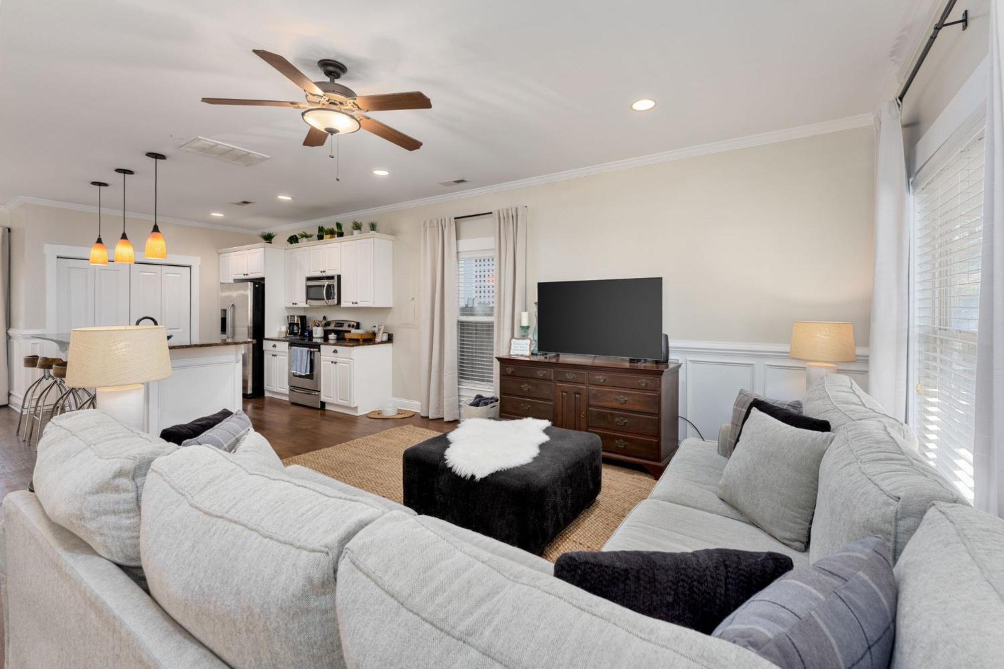 Downtown Wilmington Home ~ Pet Friendly Eksteriør billede