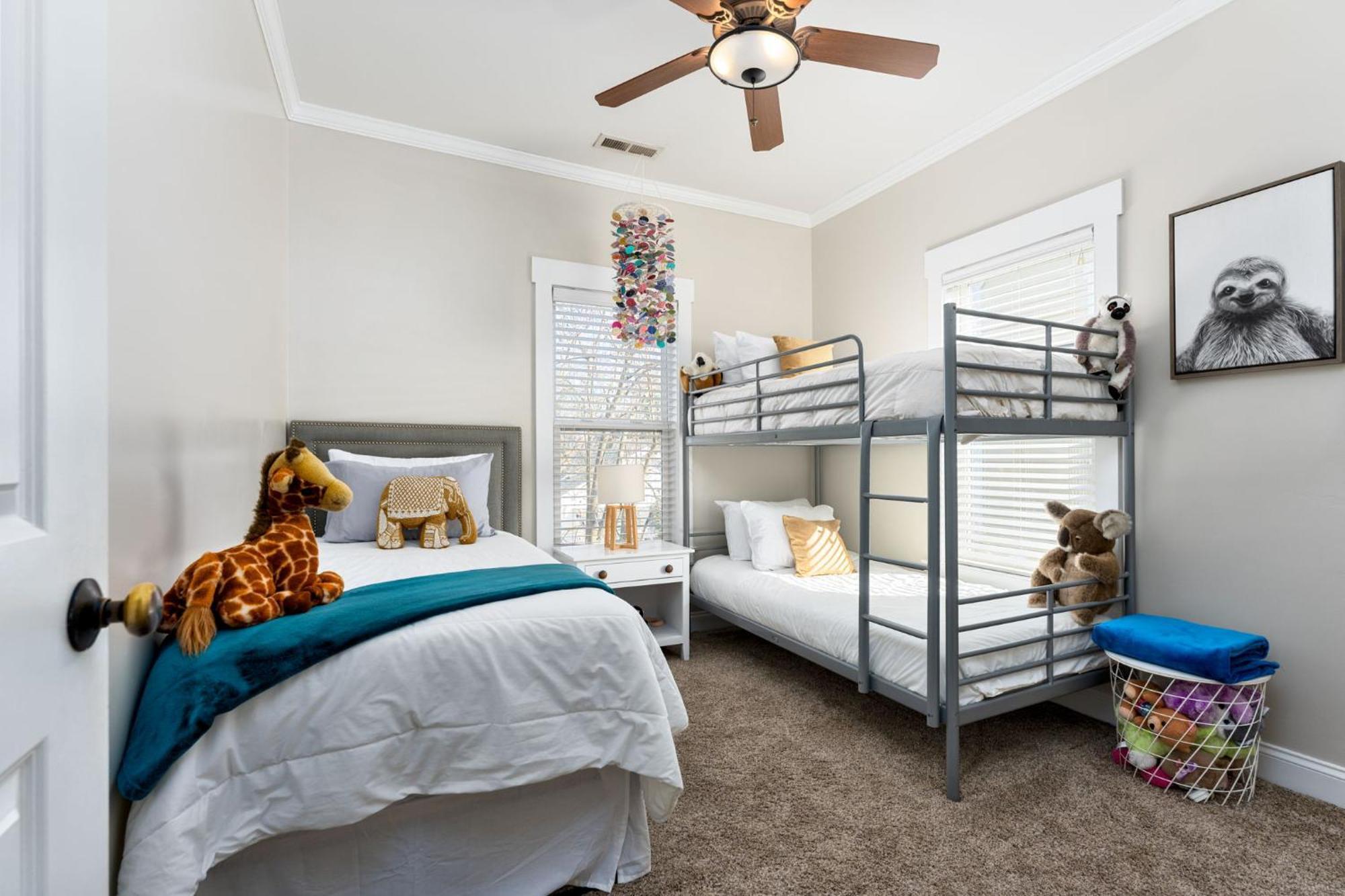 Downtown Wilmington Home ~ Pet Friendly Eksteriør billede