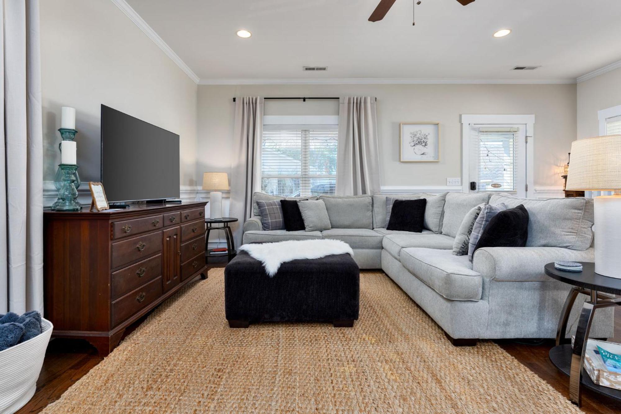Downtown Wilmington Home ~ Pet Friendly Eksteriør billede